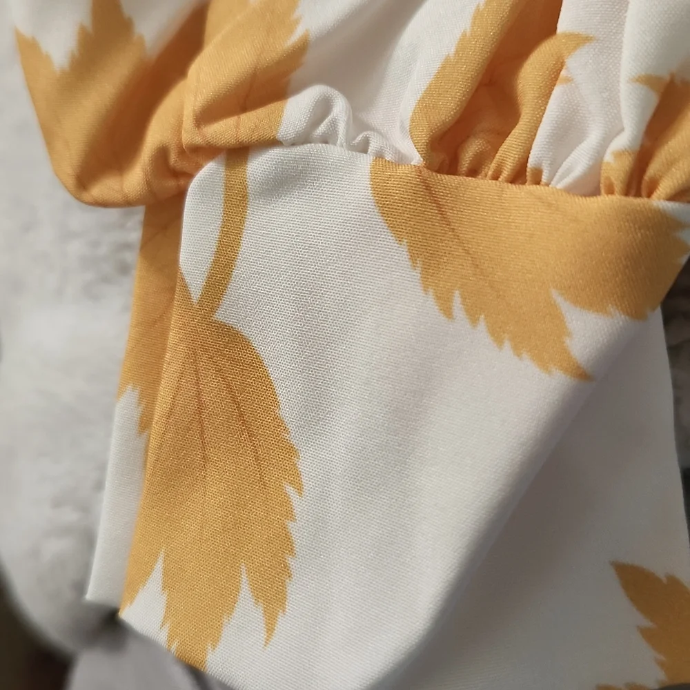 FINAL PRICE!! NWOT!! !!! DRESS IS NOT TRUE TO SIZE MORE LIKE A TEN - Picture 5 of 12